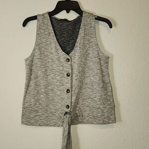 Doe & Rae Gray Front twist with knot & buttons Cropped Top Sz Small NWOT